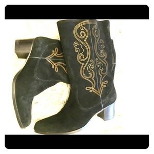 Suede mid calf western style boots